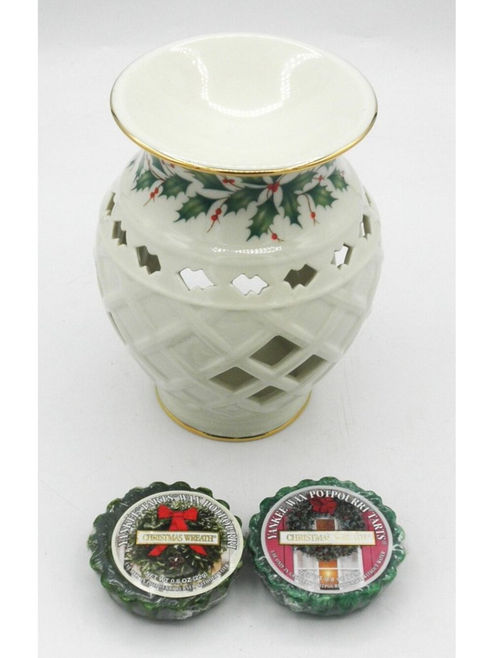 Lenox Holiday Fragrance Wax Warmer Holly Berry with 2 Yankee Candle Wax Tarts